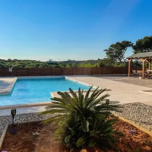 https://apartments-borghetto.pula-hotels.org